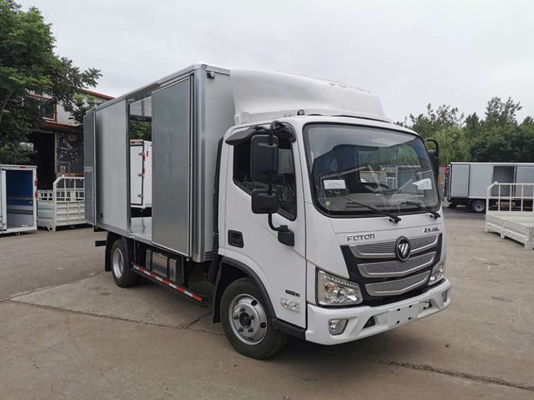 Parking Lot Sweeper Trucks: Everything You Need to Know