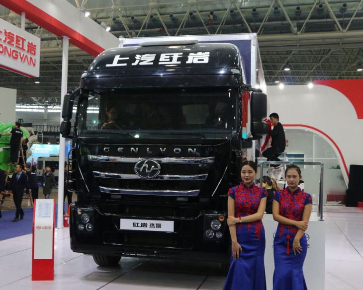 Understanding Hook and Lift Trucks: A Comprehensive Guide