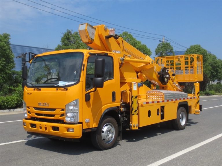 Extended Cab vs Crew Cab: What’s the Best Truck Configuration for You?